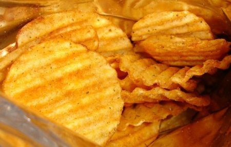 Как производят картофельные чипсы (5 гифок)