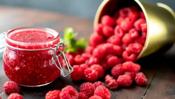 Советы сладкоежкам: что нужно для того, чтобы вкусные фрукты и ягоды запасти на зиму 