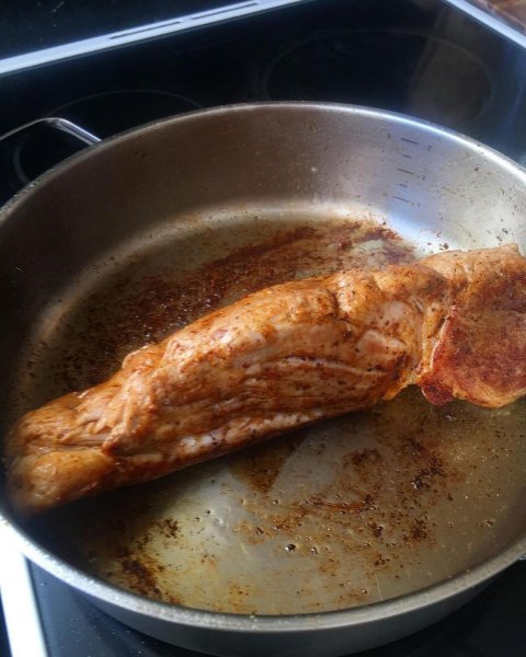  Свиная вырезка с медово-чесночным соусом. (Фоторецепт)