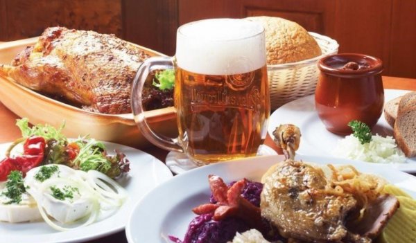 Гуляш, суши, драники: гид по вредным и полезным кухням мира Гуляш, суши, драники: гид по вредным и полезным кухням мира